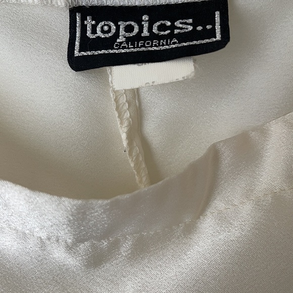 Top - Picture 3 of 3